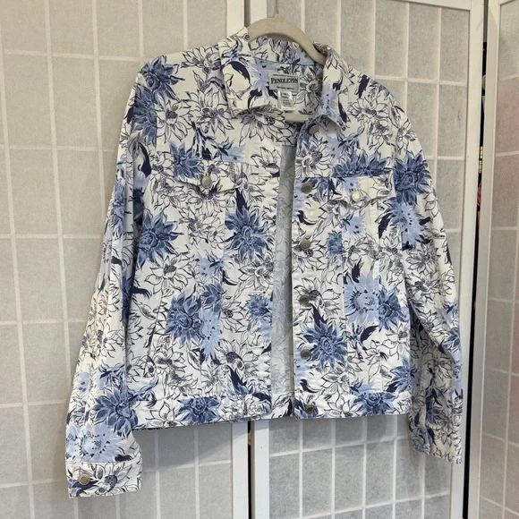 Pendleton Vintage White Denim Jacket with Blue Floral Print Size M - Picture 1 of 6